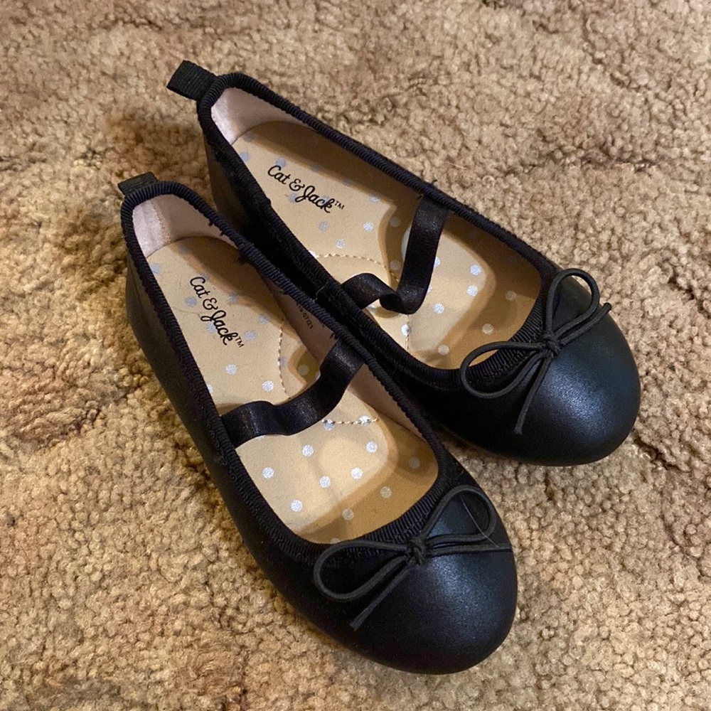 NWOT Cat and Jack Ballet Flat Toddler Size 8